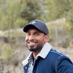 Snehan, Founder of Metroglitch
